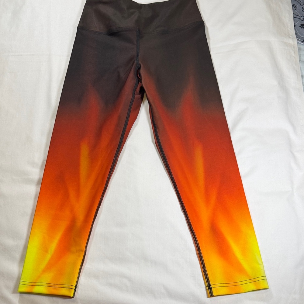 Eagle Rock Werkshop vibrant fire print capri leggings